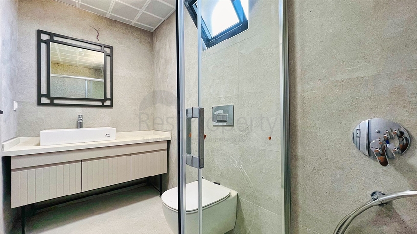 فيلا رائعة 4 + 1 في كيمير-منطقة أنطاليا 