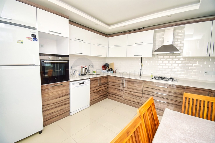 شقة دوبلكس 3+2 في حي البرسيمون-أنطاليا 