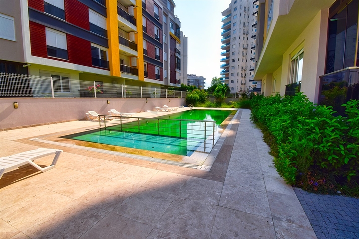 شقة دوبلكس 3+2 في حي البرسيمون-أنطاليا 