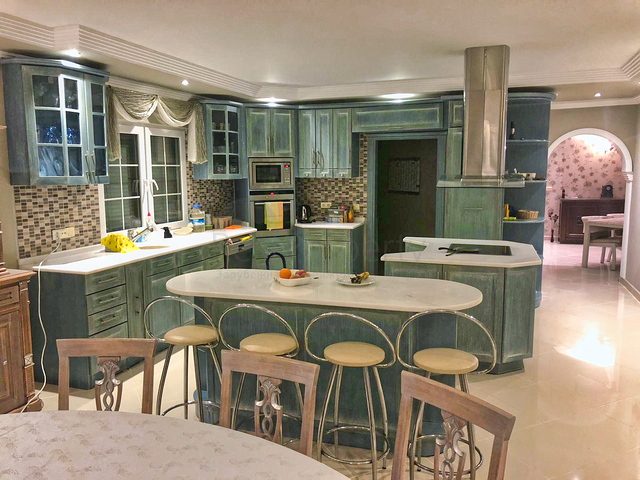 فيلا 7+1 في كيمير-منطقة أنطاليا 