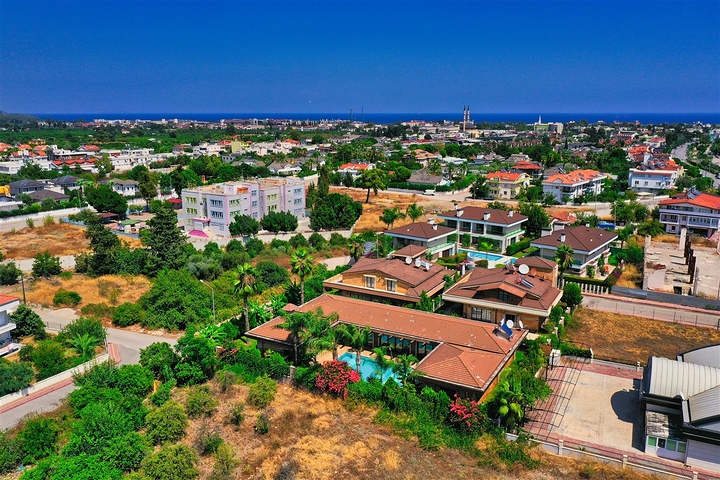 فيلا 5+1 في كيمير-منطقة أنطاليا 