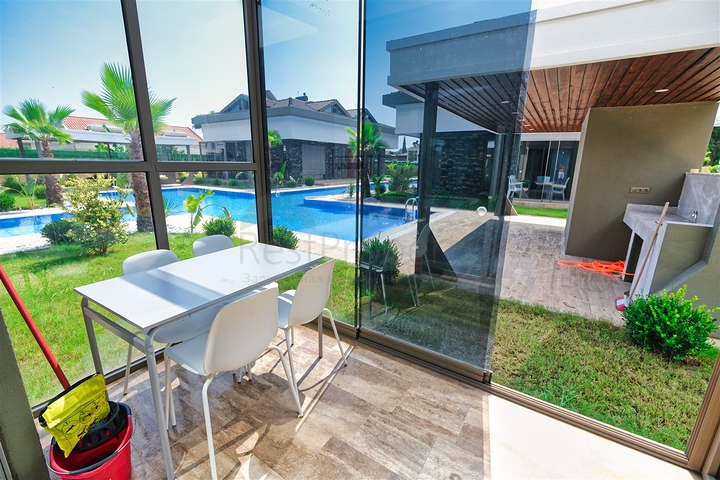  تاون هاوس 3 + 1 في كيمير - منطقة أنطاليا 