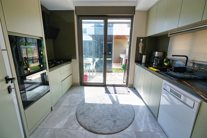  تاون هاوس 3 + 1 في كيمير - منطقة أنطاليا 