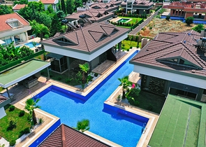  تاون هاوس 3 + 1 في كيمير - منطقة أنطاليا 