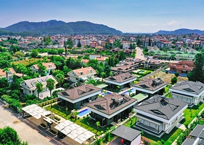  تاون هاوس 3 + 1 في كيمير - منطقة أنطاليا 