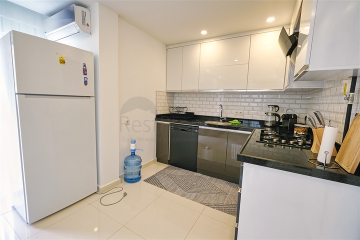 شقة 2 + 1 في حي إرمينيك أنطاليا 