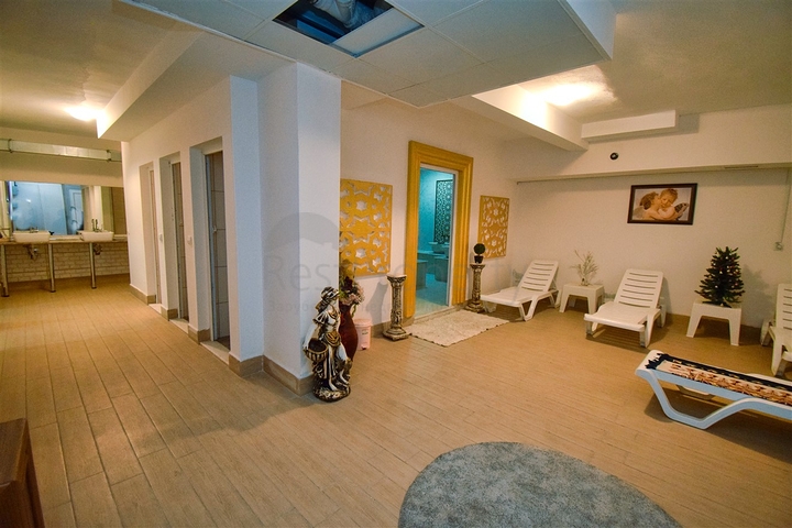 شقة 2 + 1 في حي إرمينيك أنطاليا 