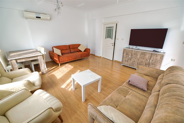 شقة 3 + 1 في منطقة كوشكافاجي السكنية - أنطاليا 