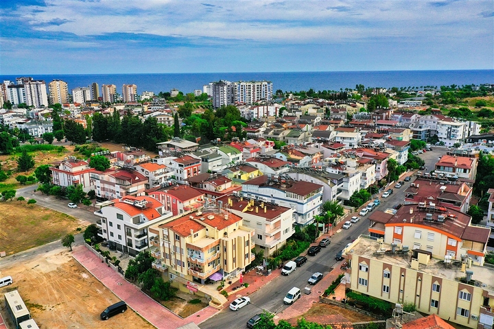 شقة 3 + 1 في منطقة كوشكافاجي السكنية - أنطاليا 