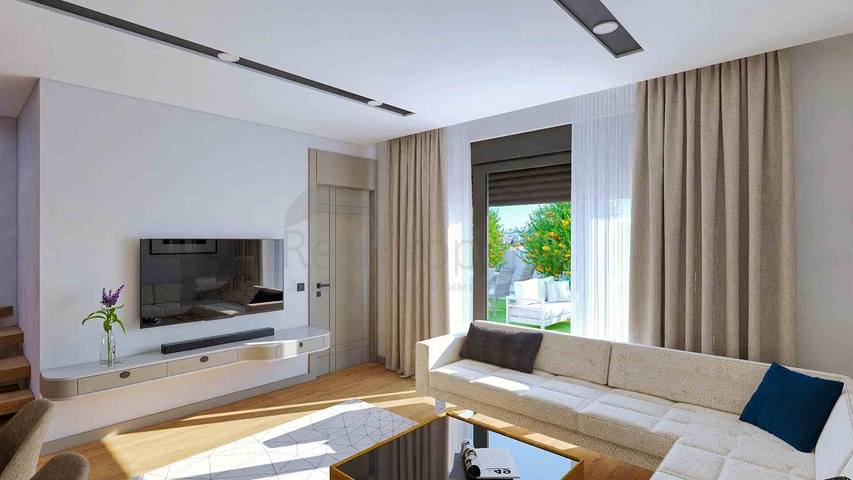 مشروع استثماري في منطقة ألتينوفا-أنطاليا الصغيرة 