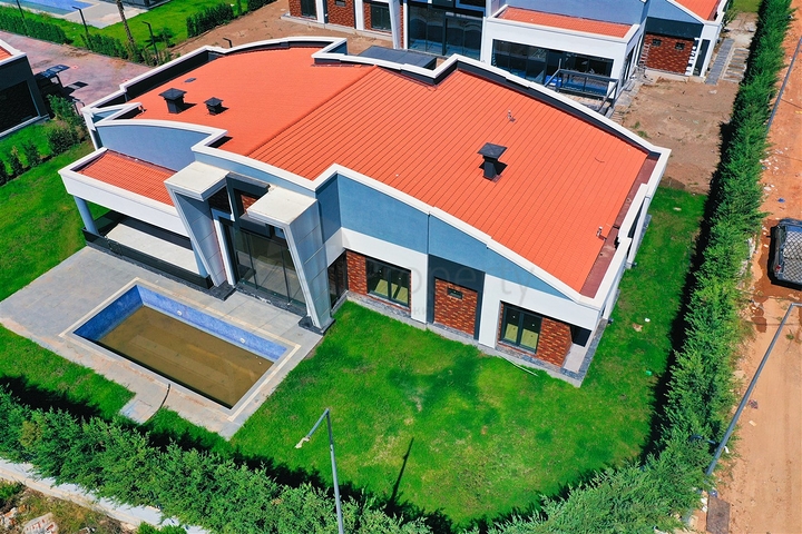 فلل من الدرجة الممتازة في منطقة دوشيميالتي-أنطاليا 