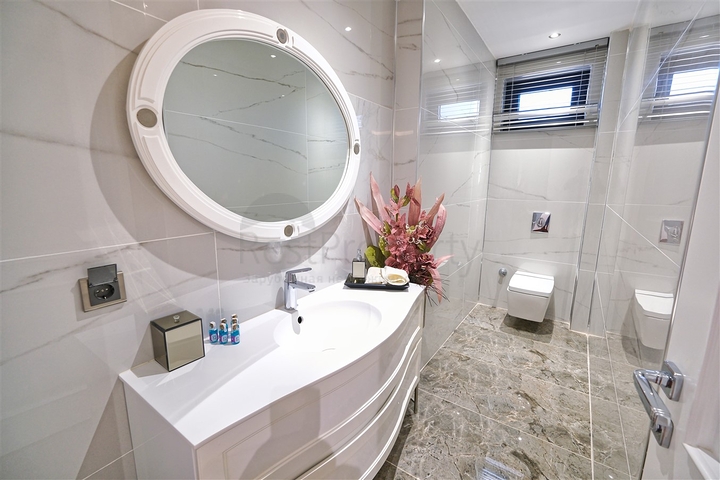 فيلات الدرجة الممتازة في دوشيميالتي أنطاليا 