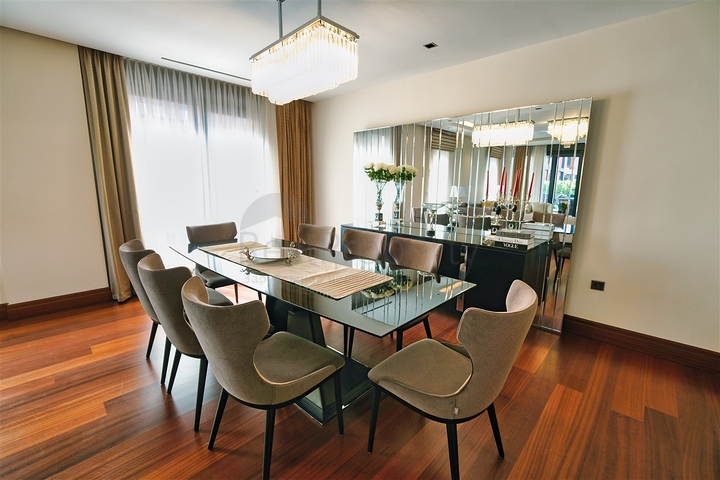 فيلات الدرجة الممتازة في دوشيميالتي أنطاليا 