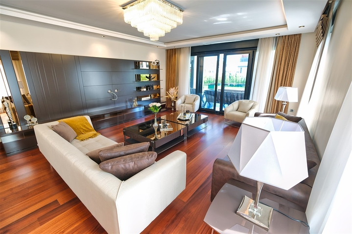 فيلات الدرجة الممتازة في دوشيميالتي أنطاليا 