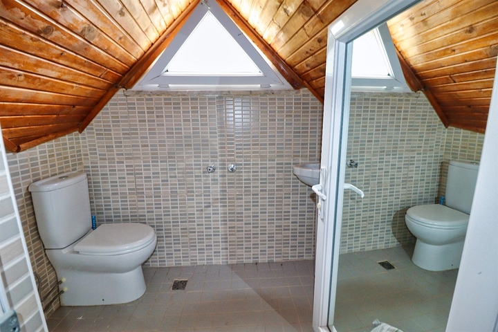 شقة دوبلكس 3 + 2 في كيمير-منطقة أنطاليا 