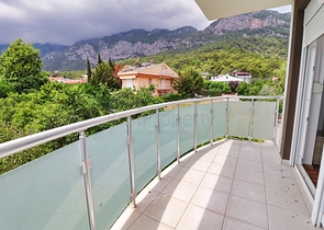 شقة دوبلكس 3 + 2 في كيمير-منطقة أنطاليا 