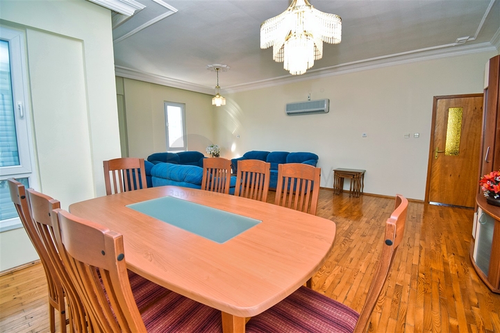 شقة 3 + 1 في حي فنر أنطاليا 