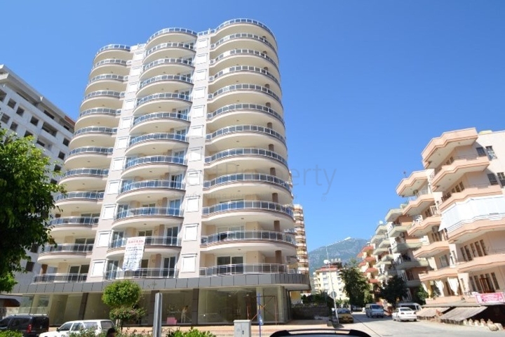 شقق باطلالة بحرية - تصاميم متنوعة 2 او 3 وصالة - مهموتلار / الانيا 