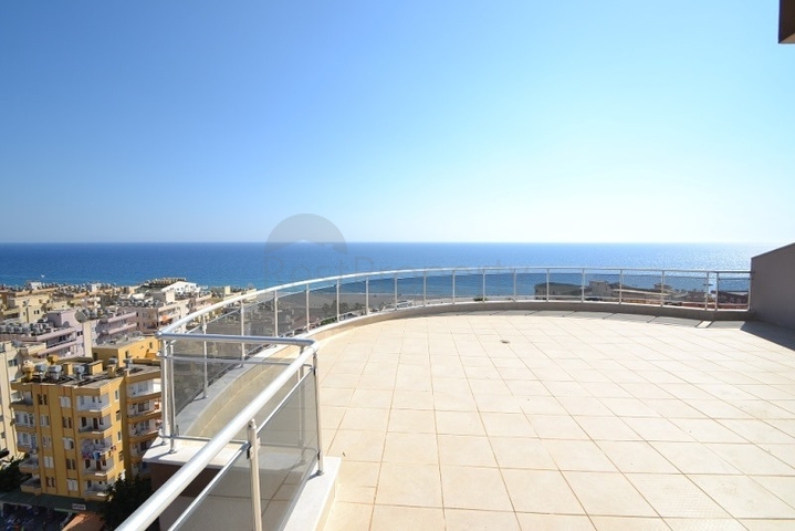 شقق باطلالة بحرية - تصاميم متنوعة 2 او 3 وصالة - مهموتلار / الانيا 