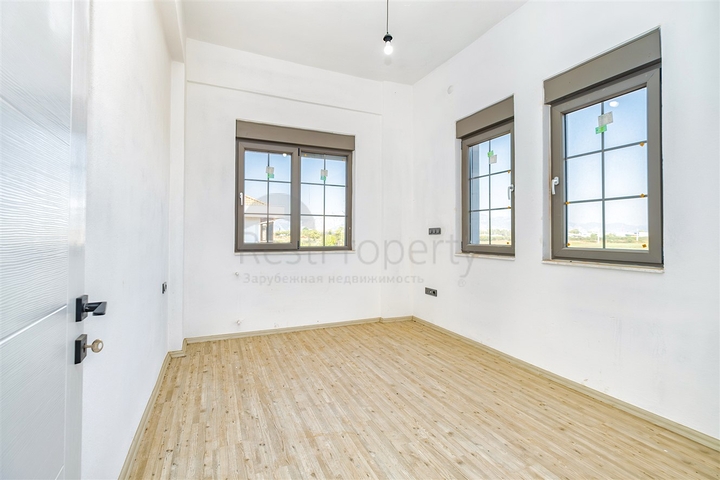 فيلا 5+1 في دوشيمالتي-منطقة أنطاليا 