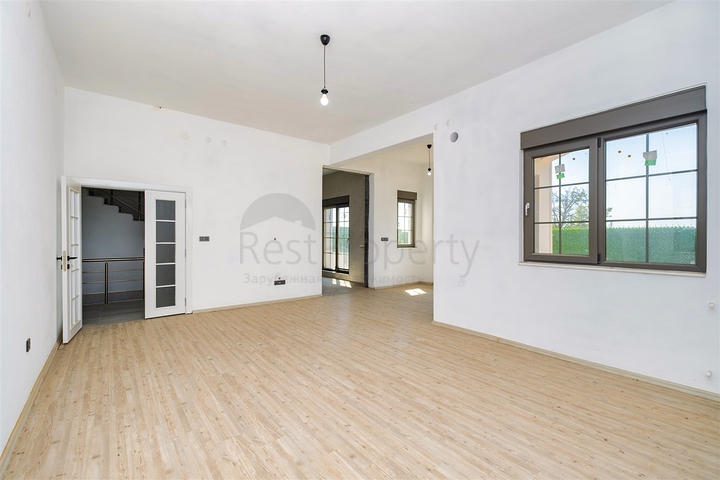 فيلا 5+1 في دوشيمالتي-منطقة أنطاليا 