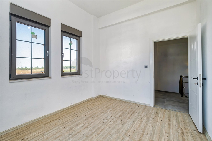 فيلا 5+1 في دوشيمالتي-منطقة أنطاليا 