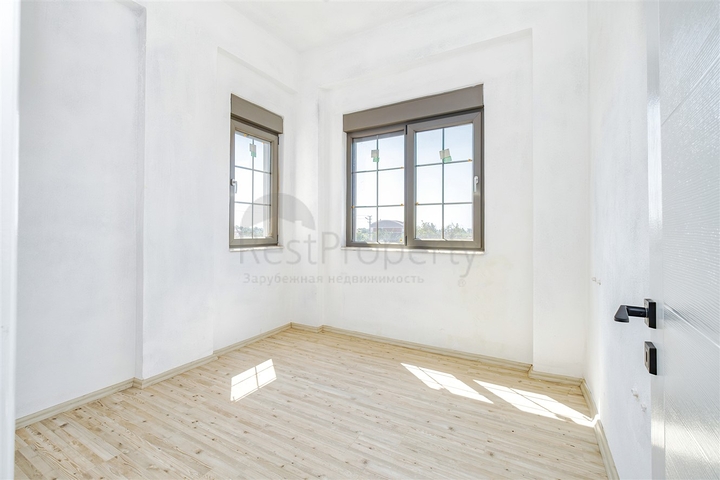 فيلا 5+1 في دوشيمالتي-منطقة أنطاليا 