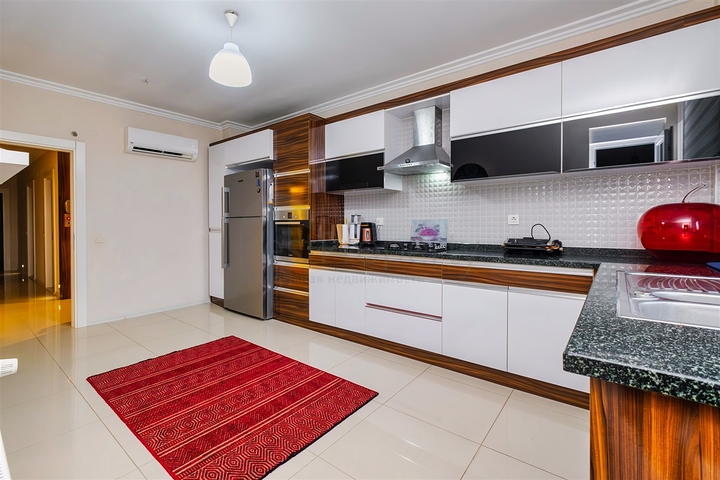 شقة 3+1 في وسط مدينة أنطاليا 