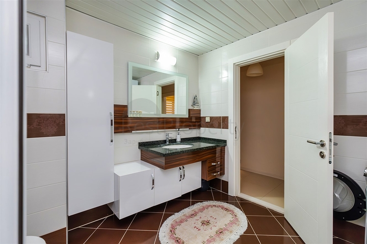 شقة 3+1 في وسط مدينة أنطاليا 