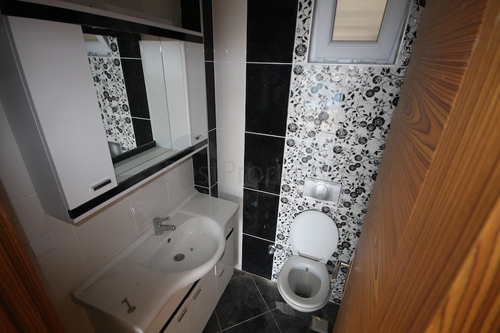 شقق في مجمع جديد كامل التشطيب 2 + 1 في بيليك