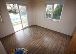 شقق في مجمع جديد كامل التشطيب 2 + 1 في بيليك