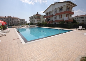 شقق في مجمع جديد كامل التشطيب 2 + 1 في بيليك