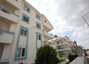 شقق في مجمع جديد كامل التشطيب 2 + 1 في بيليك