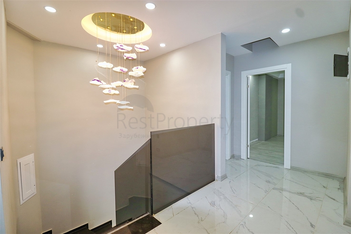 فيلا 5+1 في دوشيمالتي-منطقة أنطاليا 