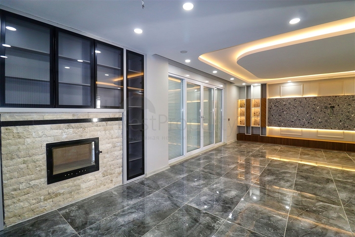 فيلا 5+1 في دوشيمالتي-منطقة أنطاليا 