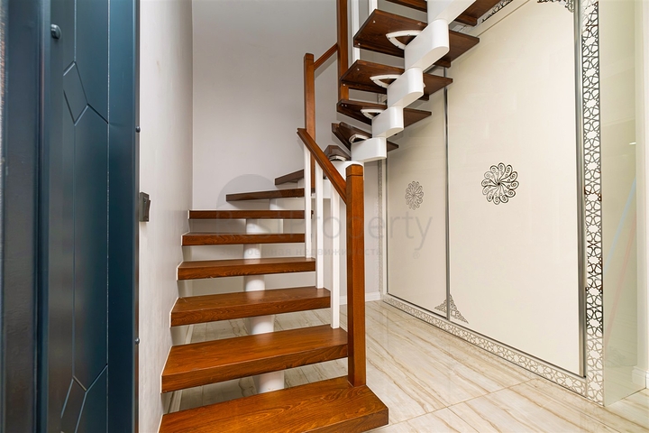 فيلا 5+1 في جوزيلوبا - حي أنطاليا 