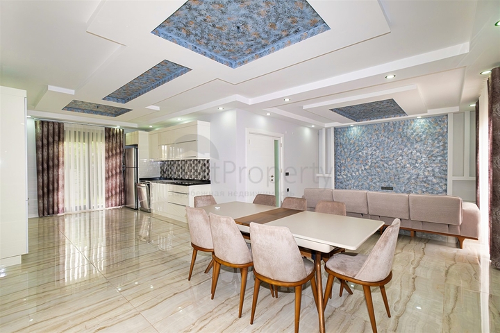 فيلا 5+1 في جوزيلوبا - حي أنطاليا 