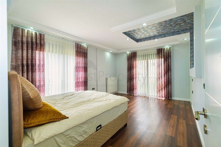 فيلا 5+1 في جوزيلوبا - حي أنطاليا 