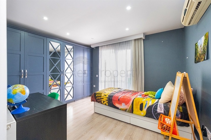 شقة دوبلكس 3 + 1 في ينيغيون - حي أنطاليا 