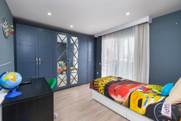 شقة دوبلكس 3 + 1 في ينيغيون - حي أنطاليا 