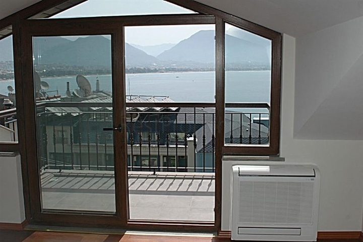 فيلات الرفاهية في مدينة ألانيا بالقرب من القلعة 