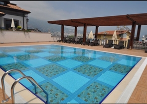 فيلات الرفاهية في مدينة ألانيا بالقرب من القلعة 