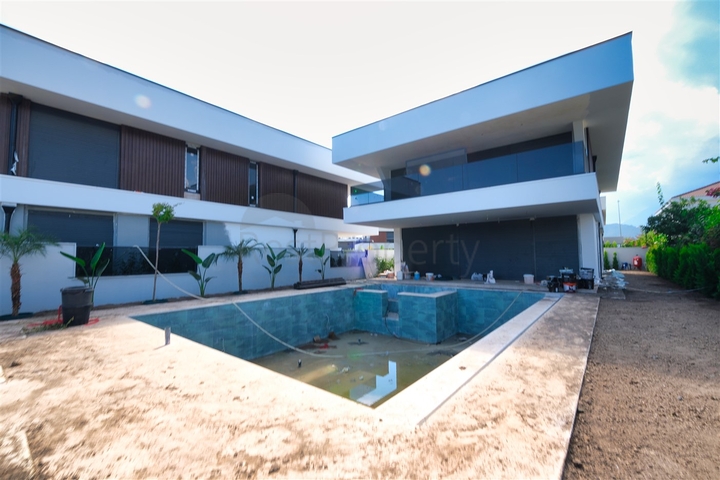 فيلا 4+1 في كيمير-منطقة أنطاليا 