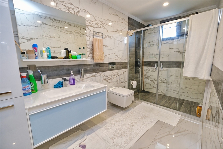 فيلا 3+2 في كيمير-منطقة أنطاليا 