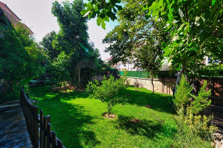 فيلا 6+1 في كيمير-منطقة أنطاليا 