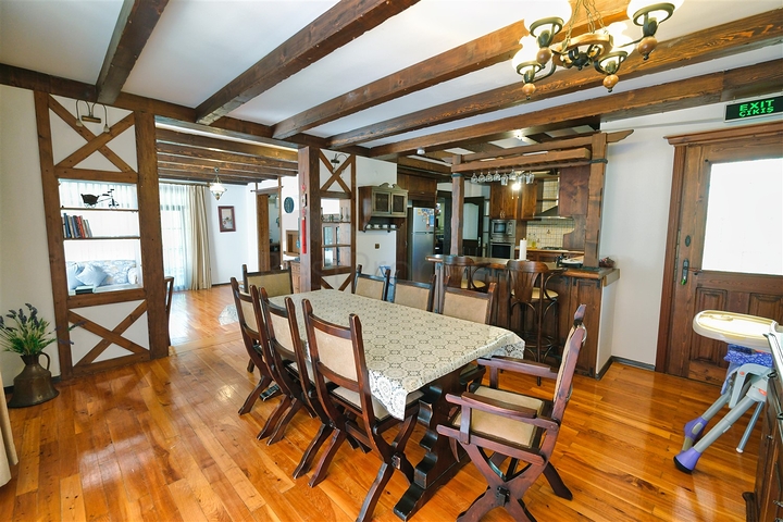 فيلا 6+1 في كيمير-منطقة أنطاليا 