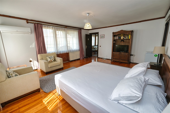 فيلا 6+1 في كيمير-منطقة أنطاليا 