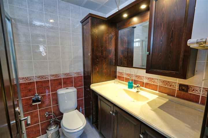 فيلا 6+1 في كيمير-منطقة أنطاليا 