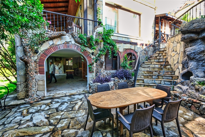 فيلا 6+1 في كيمير-منطقة أنطاليا 