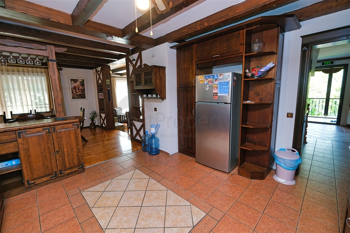 فيلا 6+1 في كيمير-منطقة أنطاليا 